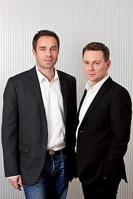 BILD zu OTS - Kurt Raunjak, ab Februar 2012 neuer Chefredakteur beim Stadtsender W24, mit WH Medien Geschäftsführer Marcin Kotlowski