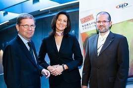bfi Wien: 'Weiterbildungsversicherung' soll ArbeitnehmerInnen
individuelle und sinnvolle Höherqualifizierung gewährleisten - BILD