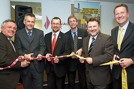 Eröffnung der BAWAG P.S.K. und Post-Filiale Franz-Jonas-Platz, 1218
Wien - BILD
