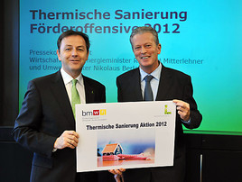 Mitterlehner/Berlakovich: Neue Förderoffensive für thermische Sanierung startet am 1. Februar
 =
