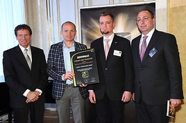 BILD zu OTS - v.l.n.r.: Dr. Karlheinz Töchterle (BMWF), Karl Wieseneder (GF LAOLA1), Sebastian Skala (HR LAOLA1) Markus Gruber (Herausgeber Career)