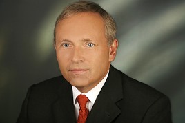 Einstimmiger Beschluss des Aufsichtsrates nach Hearing - DI Christian
Purrer ist neuer Vorstandssprecher der Energie Steiermark - BILD