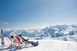 BILD zu TP/OTS - Der SonnenWinter im Zillertal vereint unvergleichliche Schneetage auf weißen Pisten und sonnige Aussichten auf die zahlreichen  ...