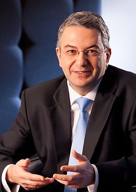 Alexander Granat verstärkt als Senior Berater das Odgers Berndtson
Team in Wien - BILD  =
