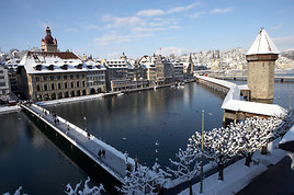 Winterspass und Wellness in der Region Luzern - Vierwaldstättersee -
BILD
