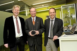 Austrian Center of Competence in Mechatronics (ACCM) Wirtschaftskammer-Präsident Christoph Leitl besucht das ACCM - BILD