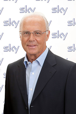 Gute Freunde kann niemand trennen: Franz Beckenbauer und Sky verlängern ihre Zusammenarbeit