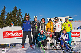 BILD zu TP/OTS - Personen von links Aussen: Andreas Haselsberger (SkiWelt Scheffau), Hannes Reichelt, Frank Wörndl, Gerhard Brüggler  …