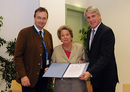 Donau-Universität Krems soll 'Blue Shield'-Lehrstuhl erhalten - BILD