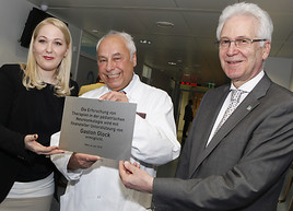Gaston Glock unterstützt Forschungsprojekte an der Kinderklinik der MedUni Wien