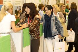BILD zu TP/OTS - Fachgespräche auf der Hotelbiz - Seminarbiz - Eventbiz 2012. Die Biz ist am Dienstag, 8. Mai 2012 im MAK Wien als Top-Event für  …