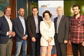 Im Bild v.l.n.r.: Moderator Alexander Raffeiner, Marcus Hebein (APA-MultiMedia), Georg Klauda (Goldbach Audience Austria), Kristina Benkotic … Im Bild v.l.n.r.: Moderator Alexander Raffeiner, Marcus Hebein (APA-MultiMedia), Georg Klauda (Goldbach Audience Austria), Kristina Benkotic …