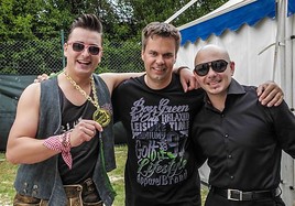 Spring Break Europe 2012: Pitbull & Alpen-Elvis Gabalier rocken mit 15.000 Gästen