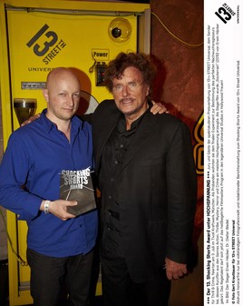 Der außergewöhnlichste Award beim Filmfest München geht an Kölner
Jungregisseur! / Erwin Häcker gewinnt 13. Shocking Shorts Award von 
13TH STREET Universal - BILD