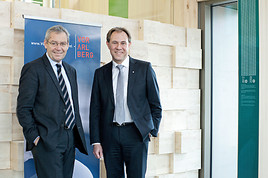 Mag. Christian Schützinger (Geschäftsführer Vorarlberg Tourismus), Mag. Karlheinz Rüdisser (Landesstatthalter).