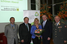 Im Bild von links nach rechts: Wolfgang Brandhoff, Hermann Schultes, Birgit Perl (Moderation), Stephan Pernkopf, Edmund Entacher.