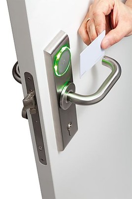 AMADEUS Allegro - NFC-fähiges Flaggschiff der neuen Serie von Zutrittskontrollsystemen von Amadeus Systems.