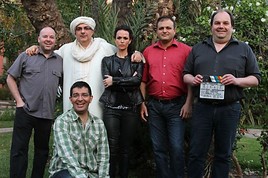 v.l.n.r. Markus Pauser (e&a Film), Ali Samadi Ahadi (vorn links), Michael Niavarani, Melika Foroutan, Mohammad Farokhmanesh & Frank Geiger (brave …