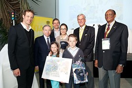 ÖAMTC ÖAMTC: Kleine Füße auf gefährlichen Wegen - BILD