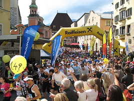7. Raiffeisen Halbmarathon Hall-Wattens am 25. Mai 2013 7. Raiffeisen Halbmarathon Hall-Wattens am 25. Mai 2013