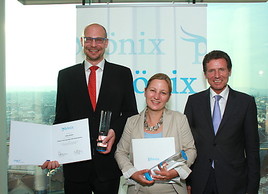 Phönix 2013 verliehen - Karlheinz Töchterle: Erfolgreicher Brückenschlag der Wissenschaft in die Wirtschaft Phönix 2013 verliehen - Karlheinz Töchterle: Erfolgreicher Brückenschlag der Wissenschaft in die Wirtschaft