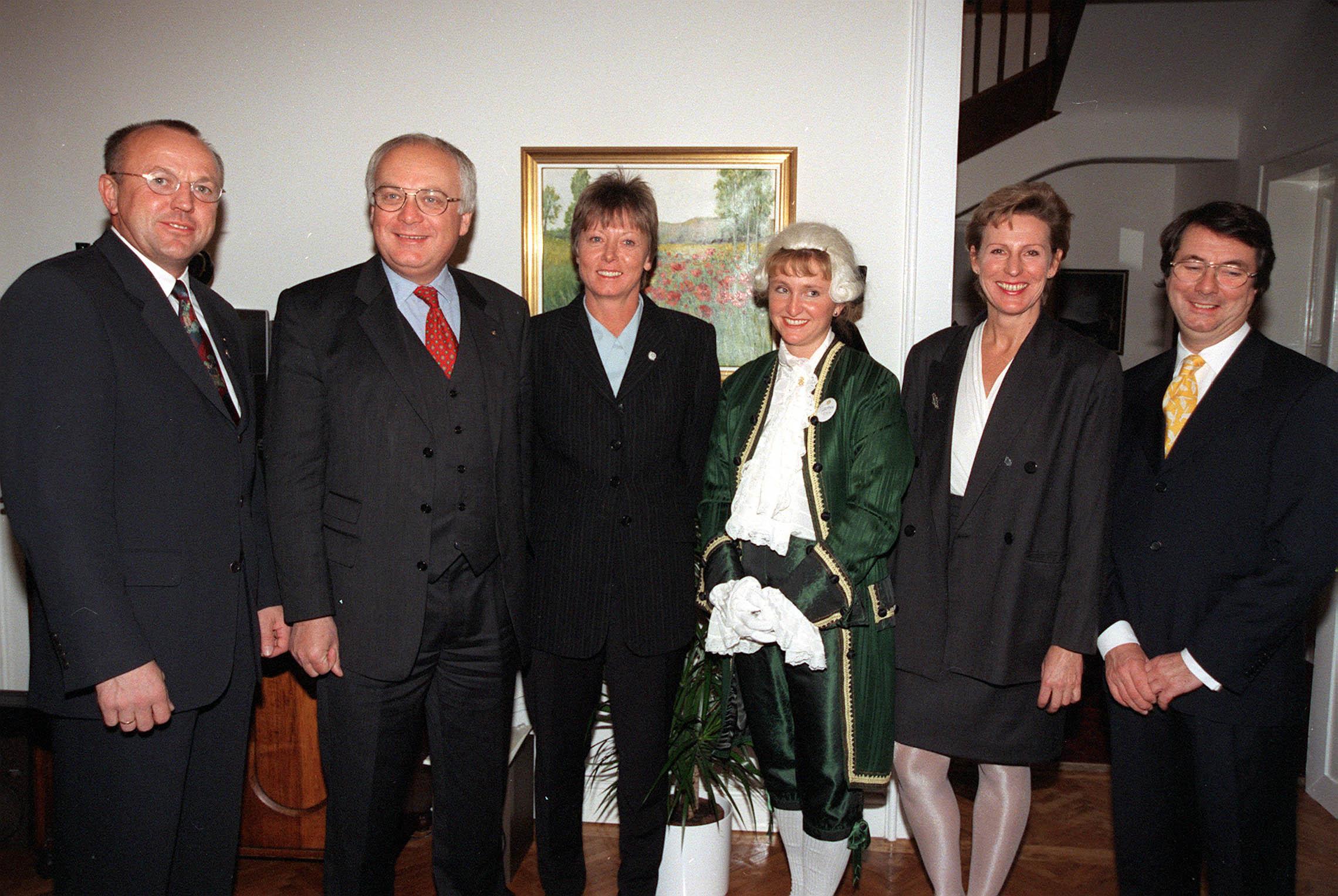Annemarie Moser-Pröll Weitere Personen - Dalli Dalli - Wikipedia : Der ...