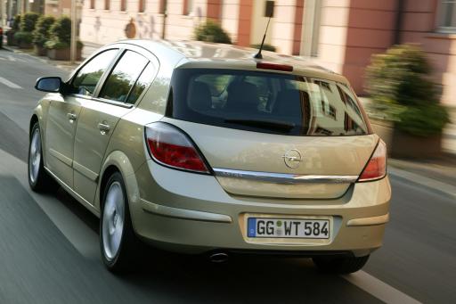 Bild Astra Ist Konig Der Kompakten Grosser Zehner Vergleichstest In Auto Bild Adam Opel Ag 19 11 04 Ots At