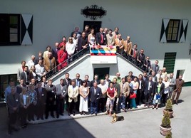 25 Jahre Fertighaus Symposion Die Branche Zeigt Sich Optimistisch Knauf Gesmbh 07 06 05