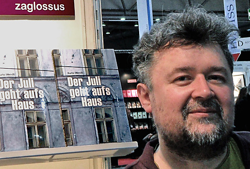 Der Juli Geht Aufs Haus Kurto Wendt Wien Zaglossus 14 Verlag Zaglossus 18 03 14