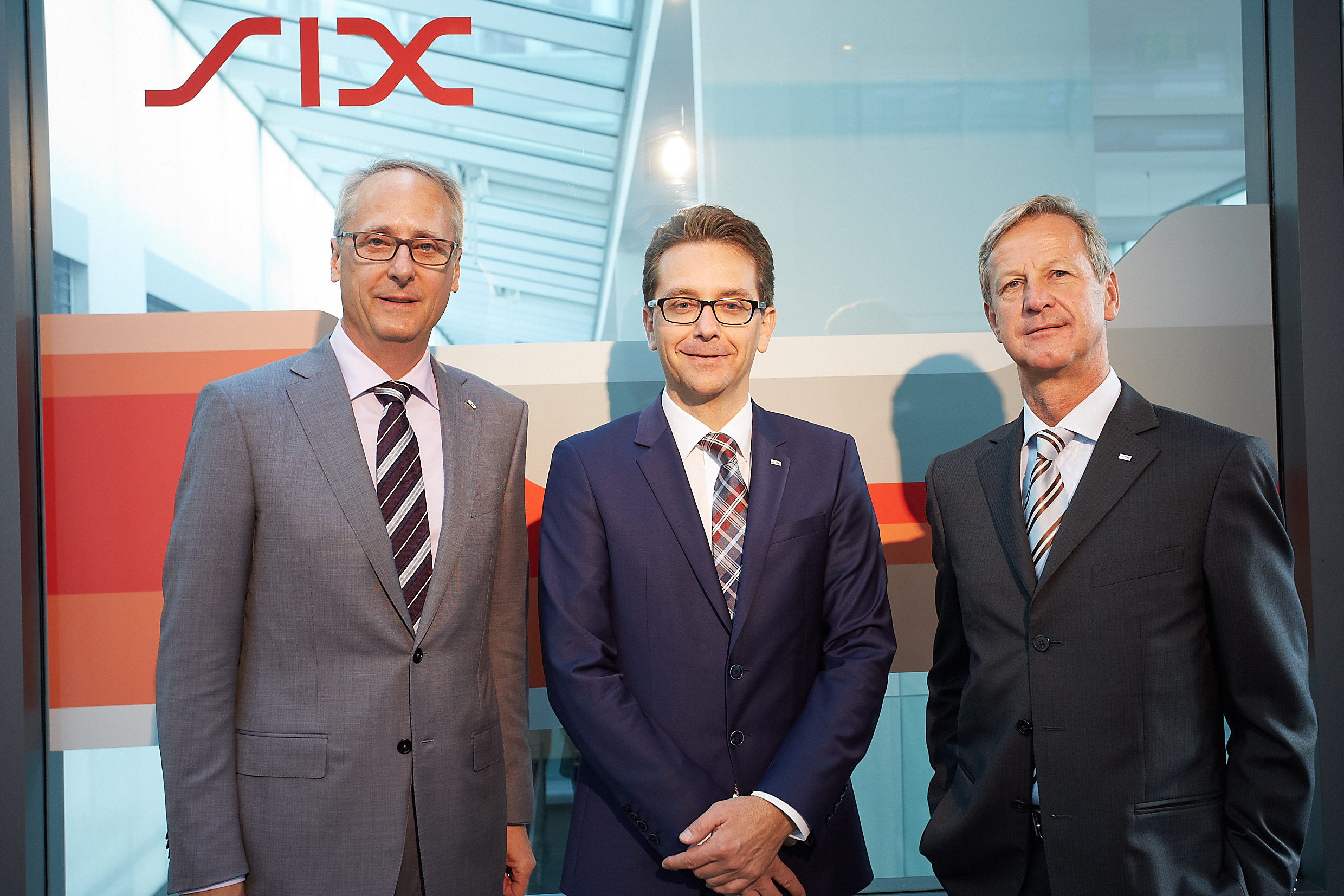 Aus Paylife Wird Six Payment Services Six Payment Services