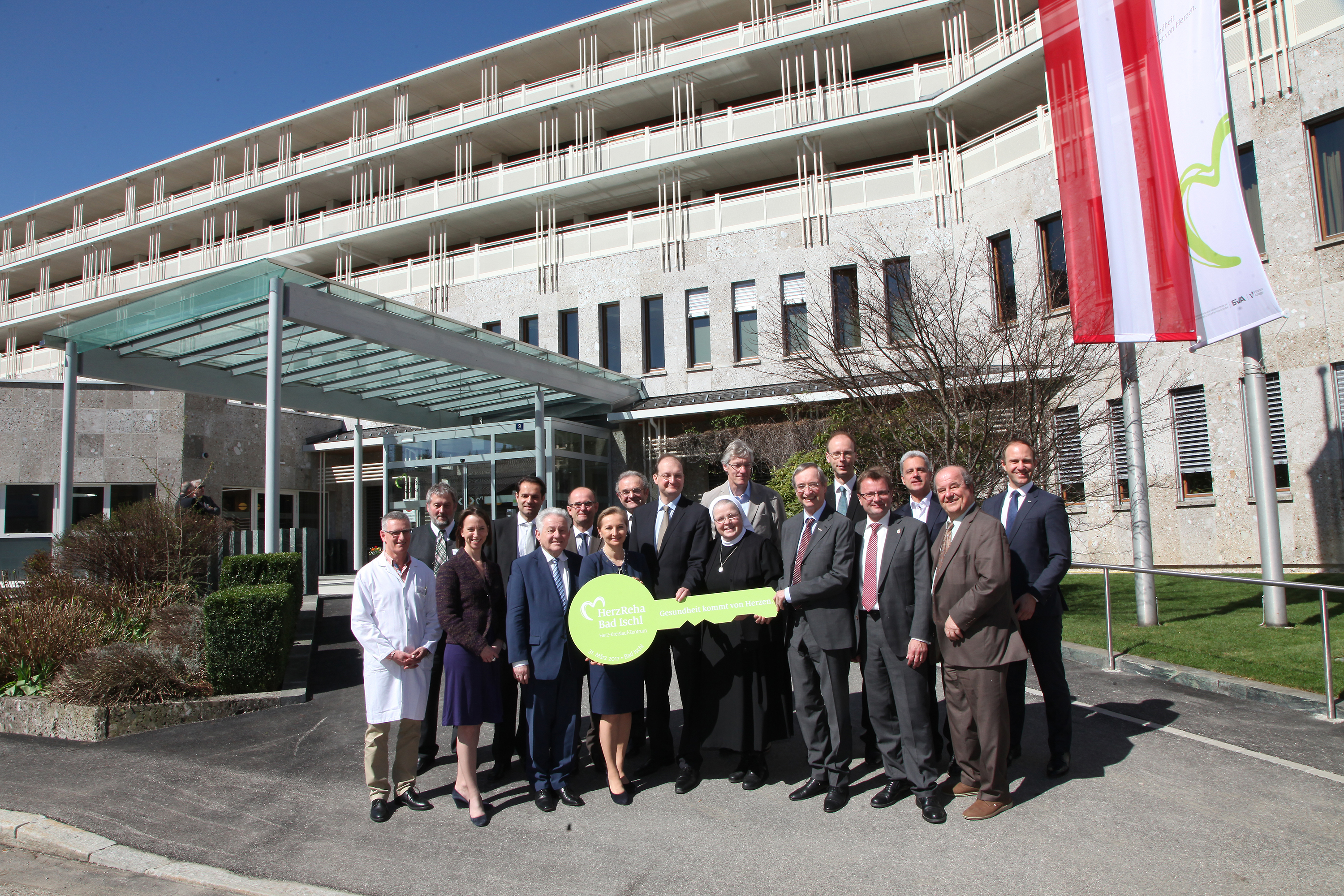 Herz Kreislauf Zentrum Bad Ischl Prasentiert Sich Als Top Moderne Rehabilitations Einrichtung Bild Sozialversicherungsanstalt Der Gewerblichen Wirtschaft 04 04 2017