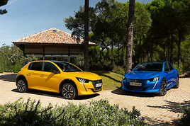 Der Neue Peugeot 8 Ist Car Of The Year Groupe Psa 02 03