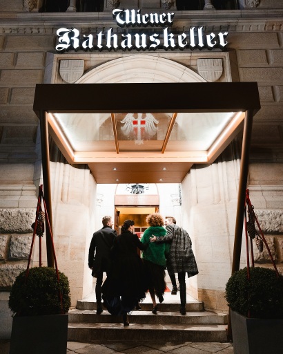 Celebrate and enjoy in the heart of Vienna: The Vienna Rathauskeller is celebrating its 125th anniversary