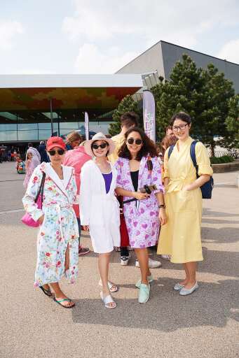 May 2nd – Vienna Bathrobe Day in the Therme Wien