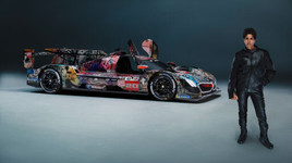 BMW Art Car von Julie Mehretu feiert Weltpremiere (FOTO)