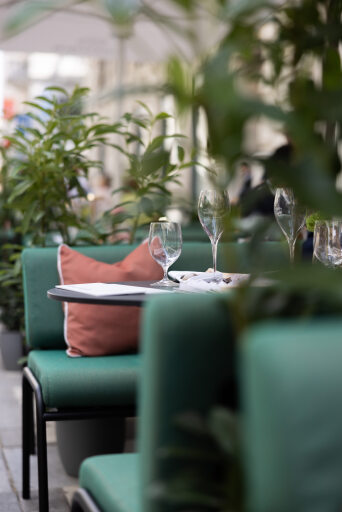 Hotel Sacher opens an exclusive Summer Garden with Laurent-Perrier in the heart of Vienna
